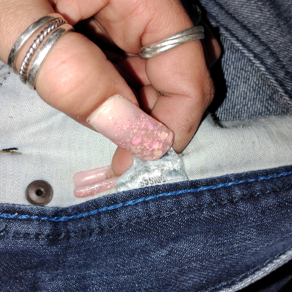 Blue Jeans - Picture 4 of 4